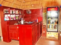 Hotel Ganiela - bars
