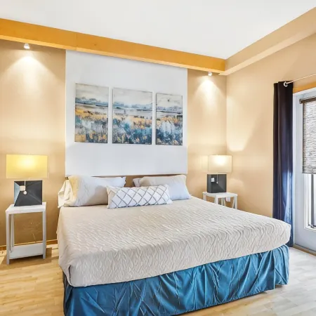 European Village Romantic Getaway!