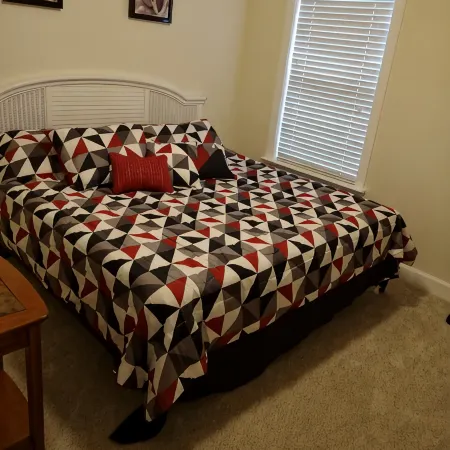Cozy Comfortable Condo 2/2 No Chores