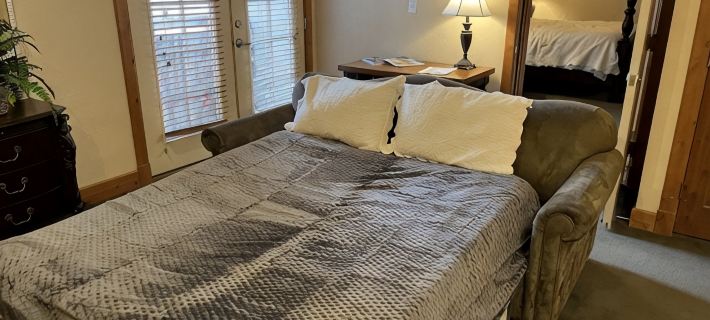Zermatt Resort Condo located in the beautiful Swiss town of Midway Hotels in Midway