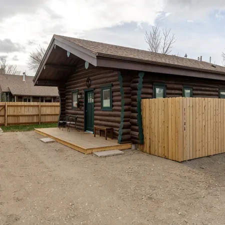 Cozy Cody Cottage located in the heart of downtown Cody!