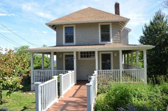 Featured on HGTV's Beach Hunters