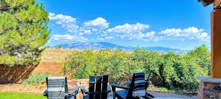 Truly STUNNING~ Minutes to ABQ!VIEWS/Fireplace/Fire-Pit/ Outdoor Mecca-Hot Tub! Ξενοδοχεία στην πόλη Sandoval County