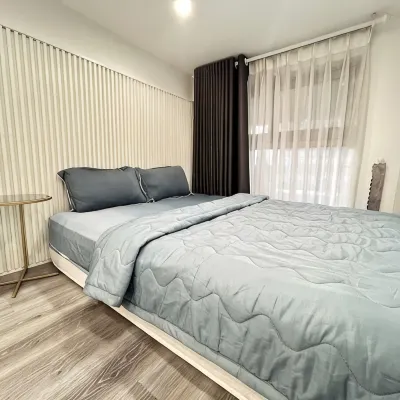 Lumiere Home by Henry Nguyen Hotel dekat Sân vận động CIS
