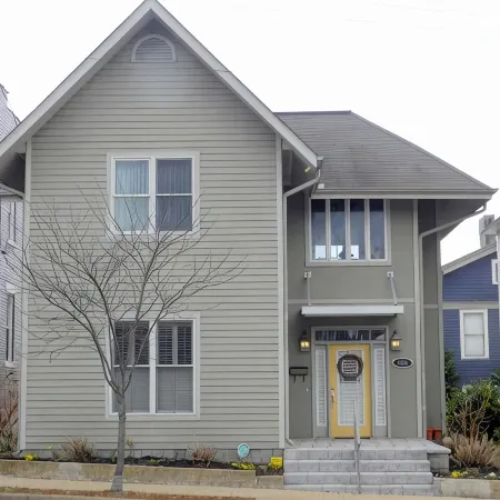 Elegant Downtown Chattanooga Retreat Near Riverfront & Utc Sleeps 6 Fireplace