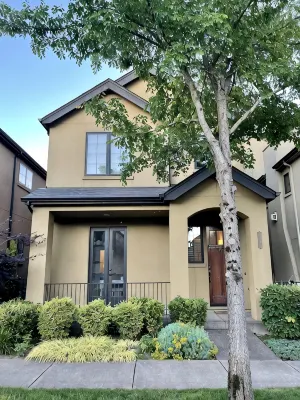 Cheerful 2 Bedroom Home in Eugene - 4つ星