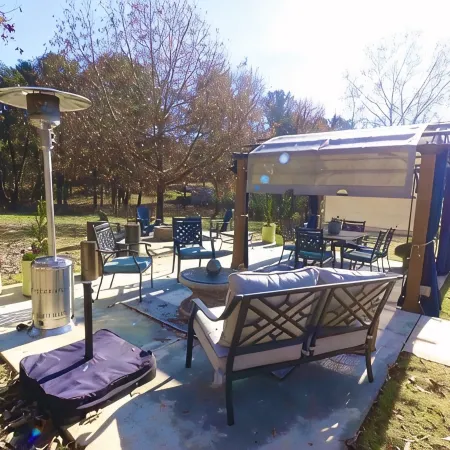 Madison, Huntsville Alabama 4 Bedroom Vacation Rental on a 1 Acre Lot