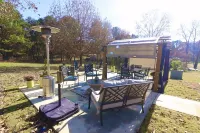 Madison, Huntsville Alabama 4 Bedroom Vacation Rental on a 1 Acre Lot - 3-Star