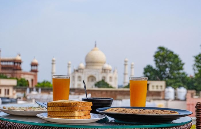 Joey's Hostel Agra - 200m from Taj Mahal