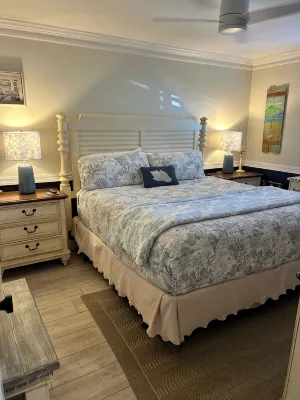 Crystal Sands- Beachfront and Sweeping Gulf Views + Free Beach Service - Private Pool