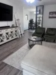 COZY 2Bedroom/1Bath Duplex - 3 Sao