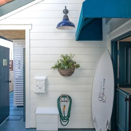 Luxury Penthouse Condo, Sunroom with Ocean Views – 20 Steps to the Ocean!