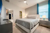 Luxury 7 Bed w/Pool, Home Theater, & Themed Gameroom! - Private Pools