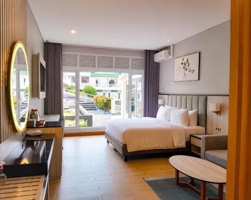 Agra Hotel & Grand Ballroom Hotels near Puncak Pass
