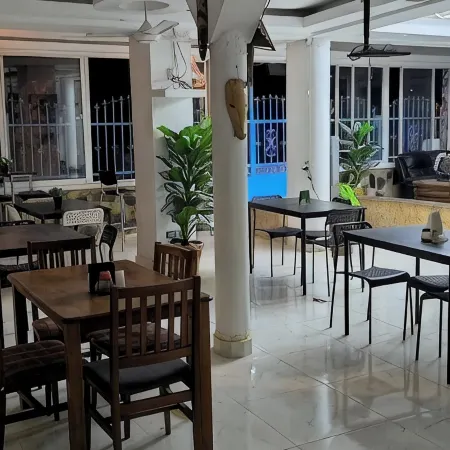Hotel Mango
