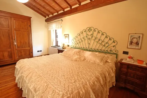 Nice little house near the beach with a nice garden. Air conditioning. - 2星級