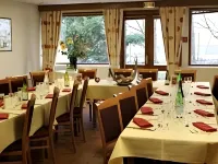 Hôtel Ikar Blois Sud - พร้อมWifi