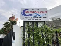 Hotel Pusponjolo Syariah Semarang Mitra RedDoorz Hotels in West Semarang