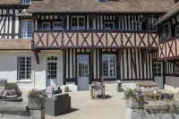 Le Manoir des Chevaux Dorés Hôtels à : Le Neubourg
