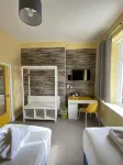 WiseStay Hotels in Riverside
