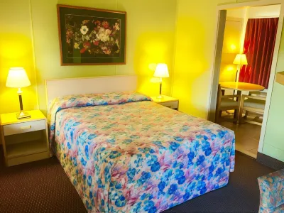 Travelers Inn Motel Hotels in Keizer