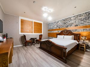 Gimhae Jangyu Check hotel