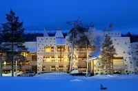 Santa's Hotel Tunturi Hotels near Lapland Safaris North / Lapin Safarit Saariselkä