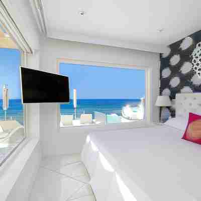 Lani's Suites de Luxe - Adults Only Rooms