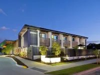 The Glen Hotel and Suites Hôtels à : Calamvale