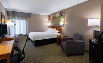 Days Inn & Suites by Wyndham Madison