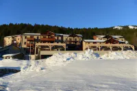 Vacancéole - les Chalets de l'Isard Hotels in Les Angles