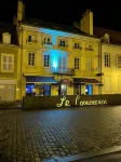 Hôtel du commerce Hôtels à : Semur-en-Auxois