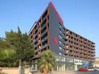 Coordinat Suits Hotels near Bornova Forum