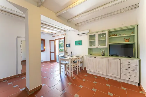 Chic Villa Antonina One Bedroom Sleeps 4