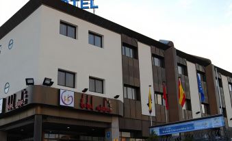 Hotel Aida - Housity