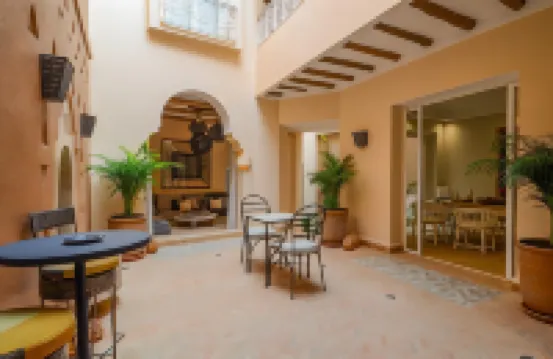 艾尼摩洛哥傳統庭院住宅