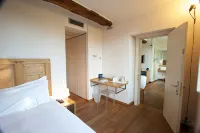 Art Hotel Varese Hotels near Bonny Modular Lab Sas