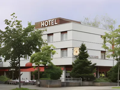 Boutique Hotel Kronenhof Hotellit kohteessa District 11