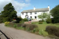 The White House Guest House Hotels in Bolton