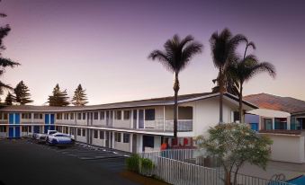 Motel 6 San Luis Obispo, CA - North