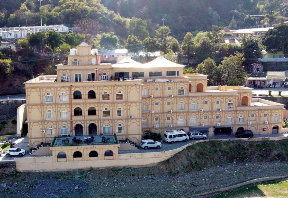 hotel overview picture