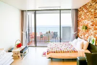 Yeosu Turtle Bay Pension Hotels in Yeosu