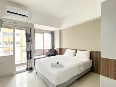 Modern Look Studio Room at Gateway Park LRT City Apartment Hotel dekat Lobby Tribune Jakarta International Equestrian Park