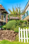 Inaki Uhi Hotel Hotels near Orongo