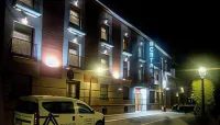 Hostal Plaza Mayor Hotels in Torrejon De Ardoz