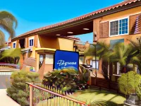 Express Inn & Suites Ontario Airport Hotel dekat George M Gibson Senior Center
