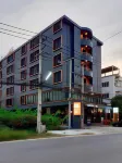 The Bedrooms Maeklong & Service Apartments 班考堯住宿飯店