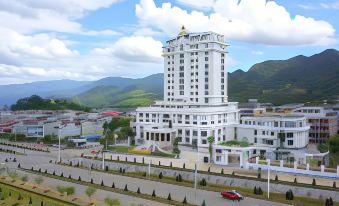 Hoang Nham Luxury Hotel
