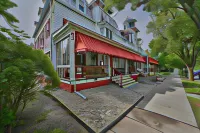 Tom Quick Inn Hotels in Deerpark