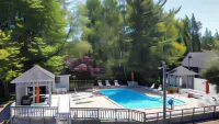 Traverse Bay Inn - parking